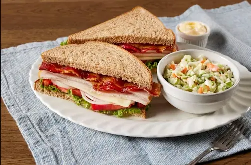 BOXED LUNCH - TURKEY & BACON
