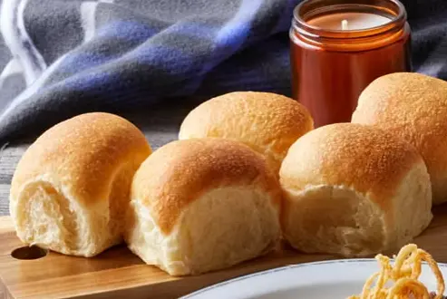 DINNER ROLLS
