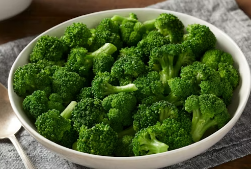 FAMILY SIZE STEAMED BROCCOLI