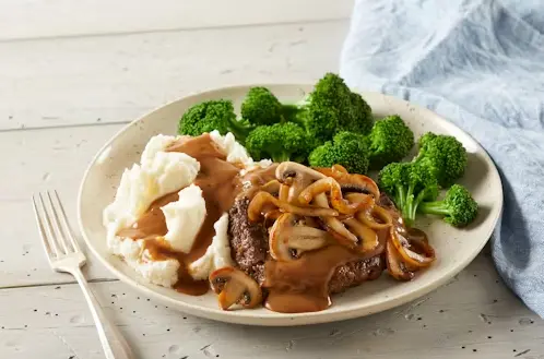 MUSHROOM AND ONION CHOPPED STEAK